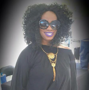 Meet your Posher, Gina